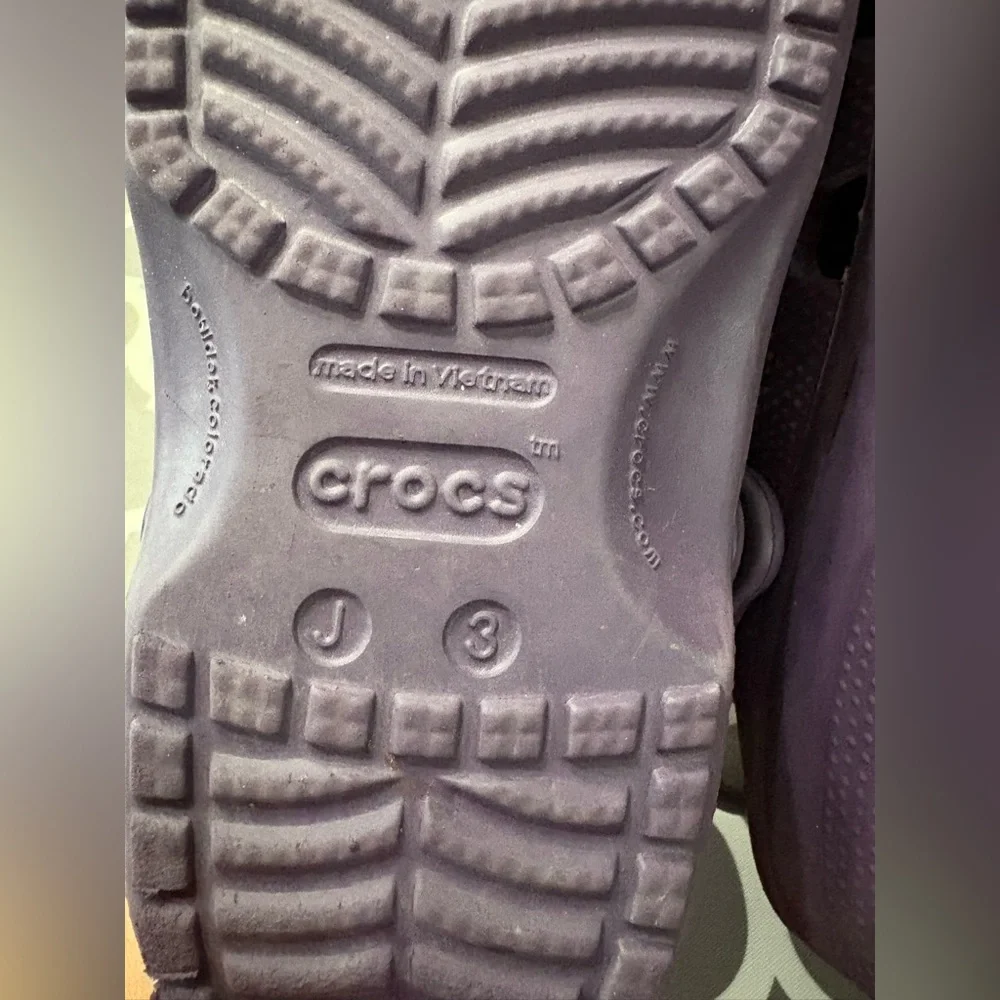 CROCS Kids Dark Purple Classic Clog Sandals